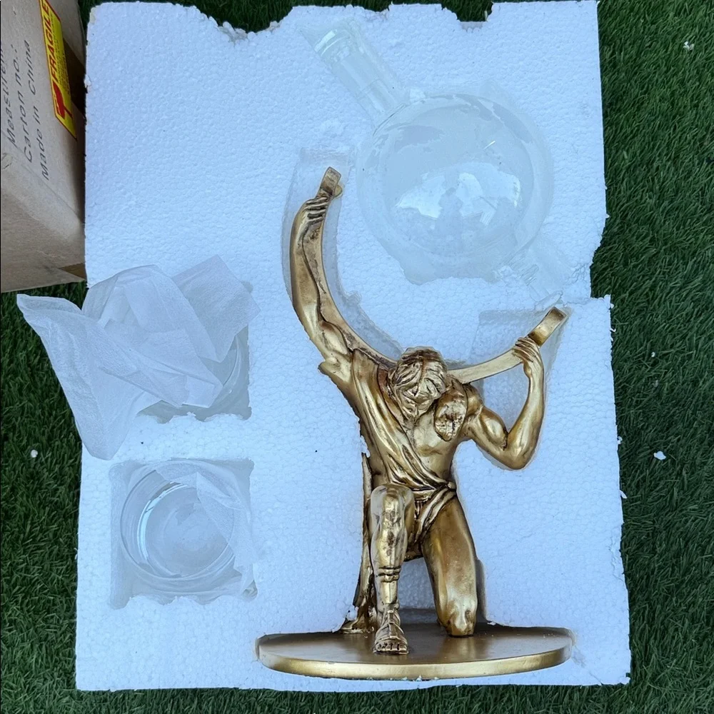 Atlas Gold Whiskey Decanter Set